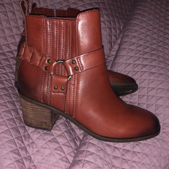 Sam Edelman Booties - Picture 2 of 4